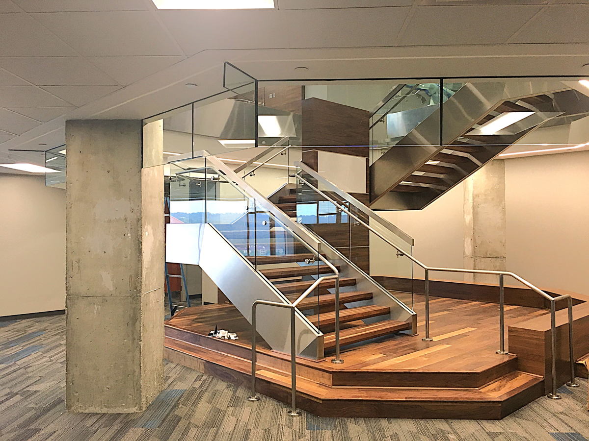 More monumental stairs, photo 6 of 6